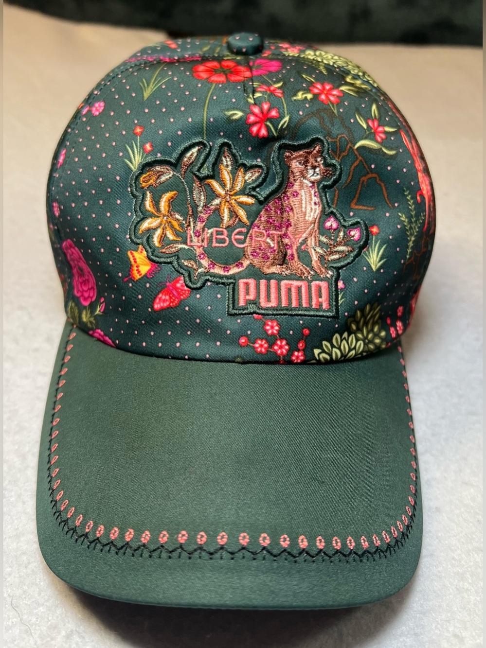 PUMA x Liberty Women’s London Wild Garden Floral Cap,Green Pink Hat,OS
